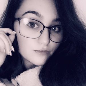 Meet your Posher, Zoe